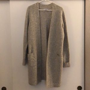 Long Sweater in Heather Cream Color Size M